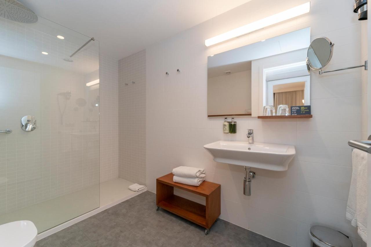 Artiem Apartamentos Mahón Eksteriør billede